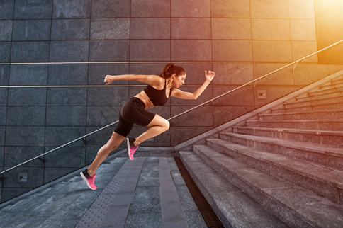 爬楼梯能锻炼性功能吗 提高性功能的动作有哪些