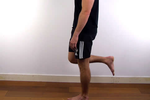 拉伸腿部肌肉的动作图解